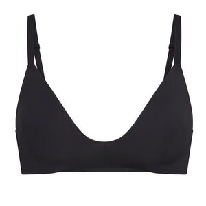 Skims 32C WIRELESS FORM Lightly Lined BRA Onyx Black NWT